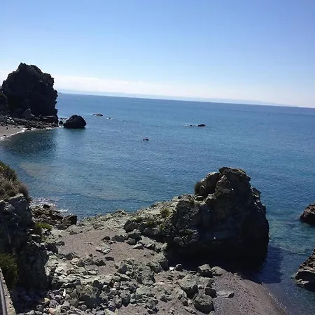 Marina Bed & Breakfast