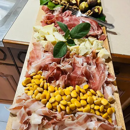 Panzió Marina Cleto