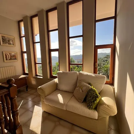 Marina Bed & Breakfast