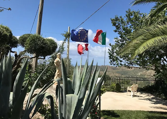 Marina לינה וארוחת בוקר