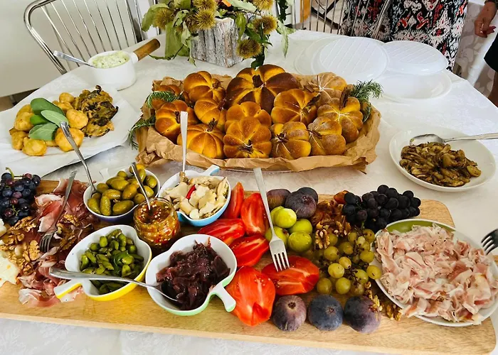 Marina לינה וארוחת בוקר Cleto