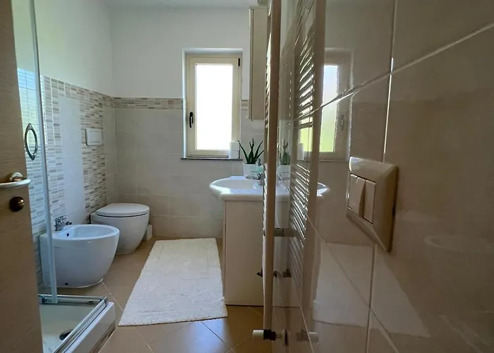 לינה וארוחת בוקר Marina