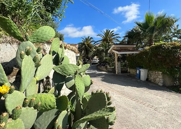 Marina Bed & Breakfast Cleto