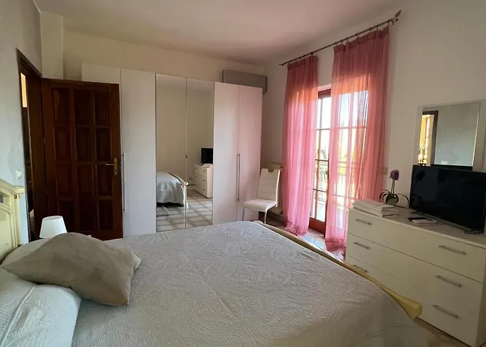 Marina לינה וארוחת בוקר