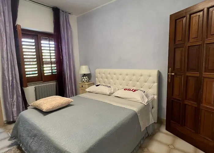 לינה וארוחת בוקר Marina Cleto