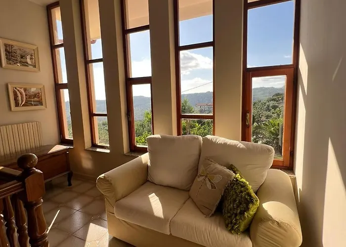 Marina לינה וארוחת בוקר