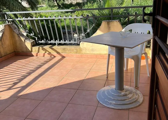 Marina Bed & Breakfast